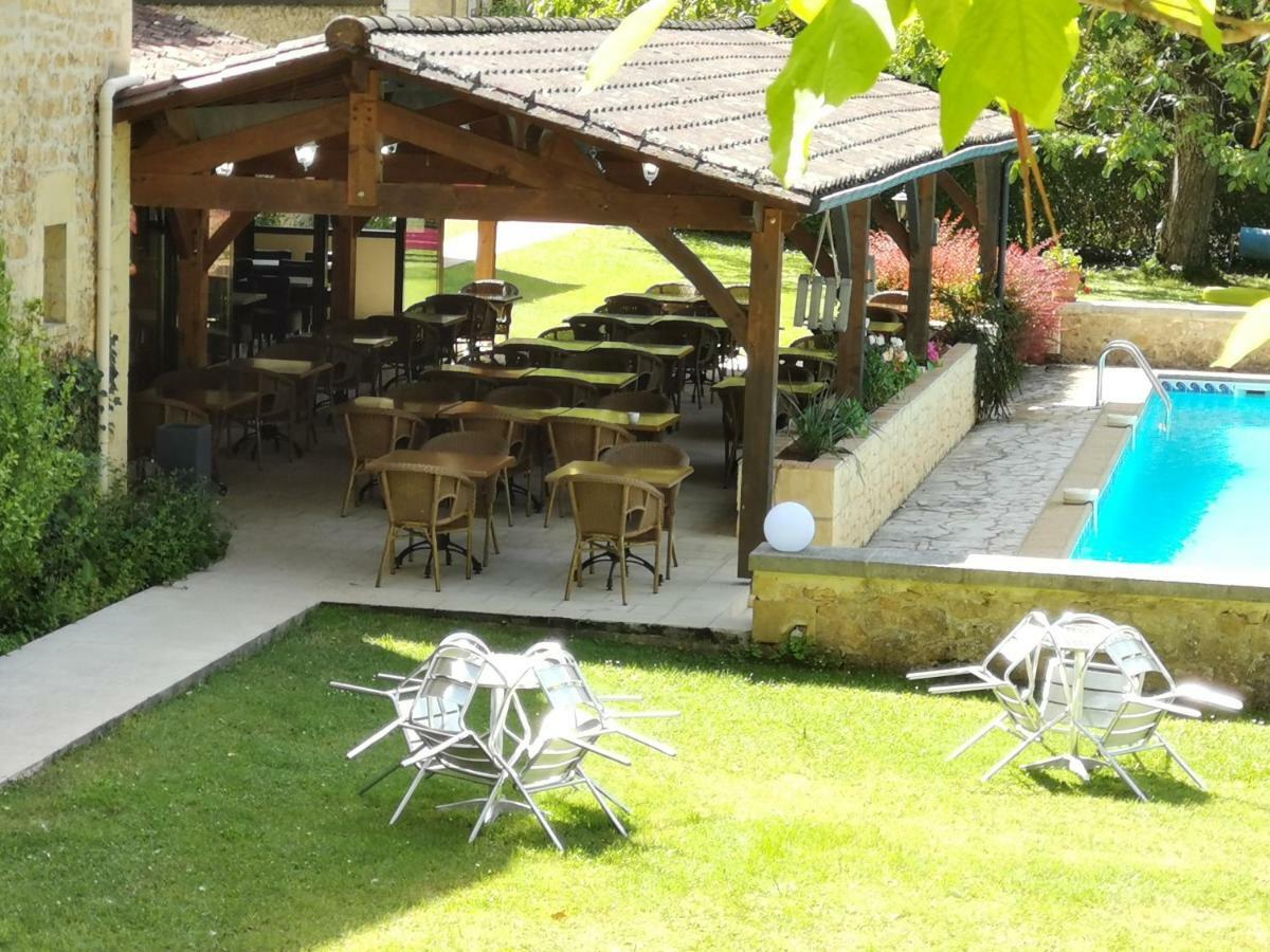 Hotel Le Relais Du Touron Carsac-Aillac Экстерьер фото